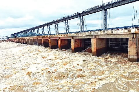 BARRAGE