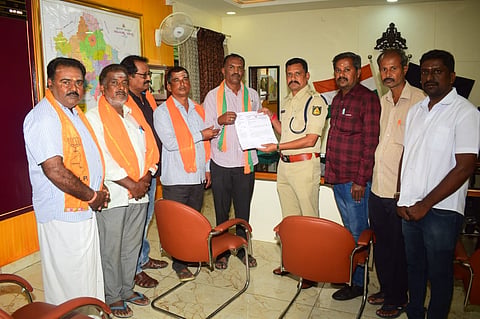 BJP complaint against Congress MLA Narendraswamy Mandya