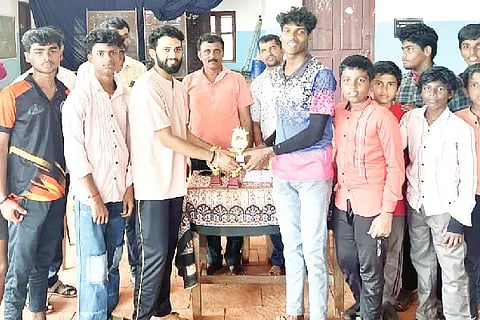 Bdk_Throwball