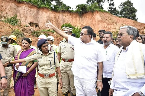 ಅವೈಜ್ಞಾನಿಕ ರಸ್ತೆ ನಿರ್ಮಾಣಕ್ಕೆ ಸಿಎಂ ಸಿದ್ದರಾಮಯ್ಯ ಆಕ್ರೋಶ