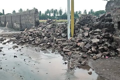 College barrier collapses due to heavy rains