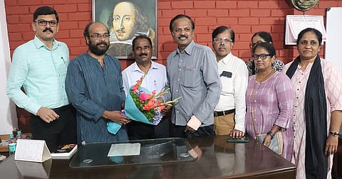 Director Satish Tipatur took charge as Mysore Rangayana director