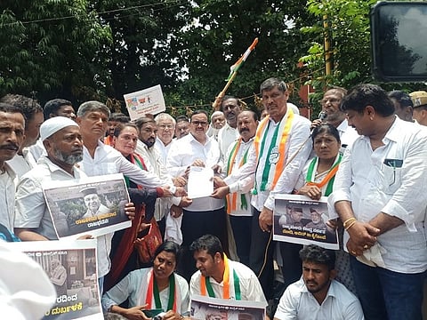 District_Cong_Protest