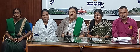 Farmer activist Sunanda Jayaram press conference Mandya