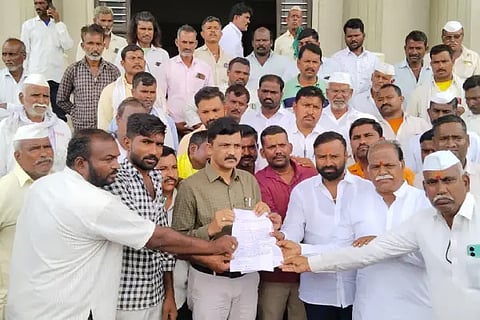 Farmers demand to fill three lakes with water