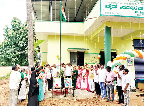 ರೈತ ಸಂಪರ್ಕ ಕೇಂದ್ರದಲ್ಲಿ ಸ್ವಾತಂತ್ರೃ ದಿನ