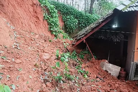 Ism_Landslide