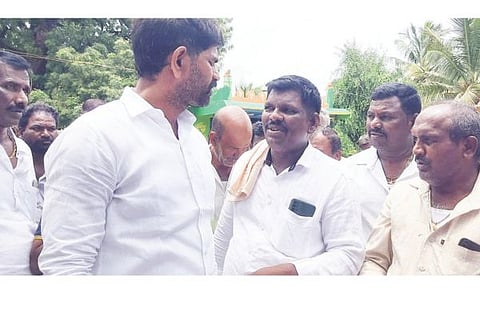 Kampli Mla