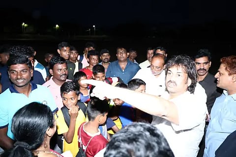 Minister Madhu Bangarappa visit Nehru Stadium