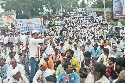 Remove Gehlot as Governor