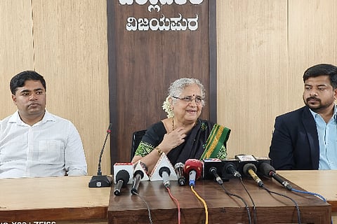 SUDHAMURTI PRESS MEET