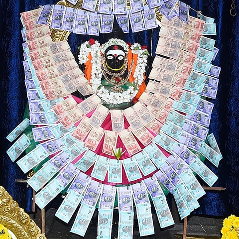 Varalakshmi_JCRoad