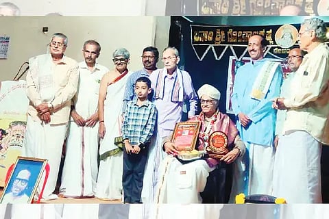 banari 8