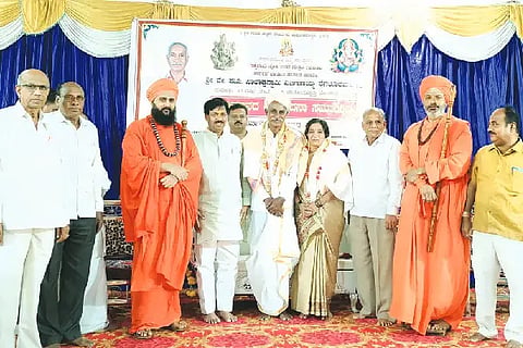 congratulatory ceremony
