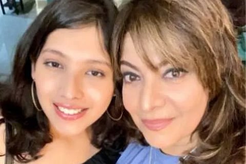 divya 1