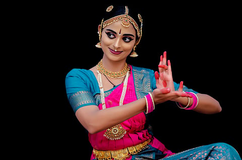 dvg-Sunidhi-13.jpg