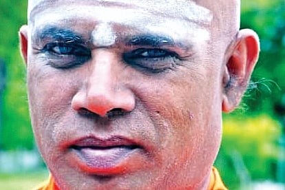 dvg-basavalingamurthy-swamiji-aug-10.jpg