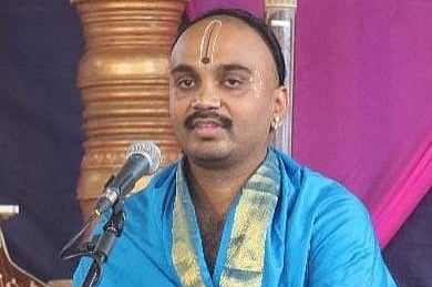 dvg-krishnachar-Mannur.jpg