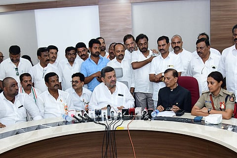 dvg-ssm-press-meet.jpg