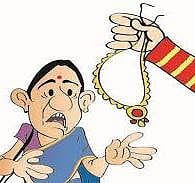 ಡ್ರಾಪ್ ನೆಪದಲ್ಲಿ ಚಿನ್ನದ ಸರ ಕಿತ್ತು ಪರಾರಿ