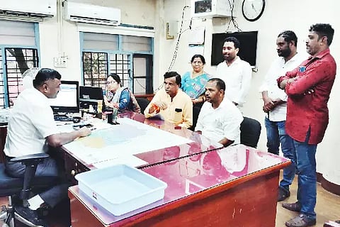 manavi