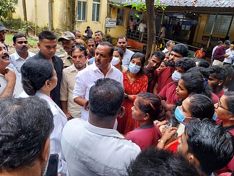 mng-29aug- khader