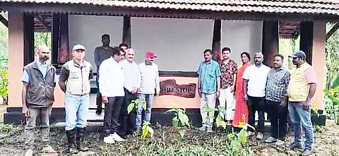 ಚಿತ್ರ 12ಎಸ್ ಡಿ ಪಿ 07