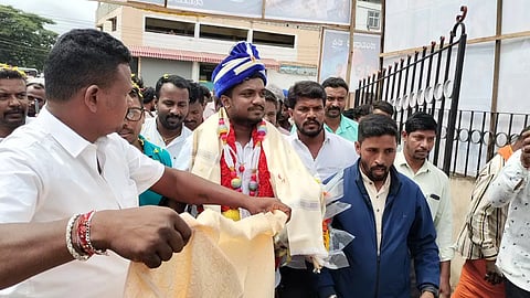 ದ ರೂಲರ್ಸ್ ಸಂವಿಧಾನದ ಶಕ್ತಿಯ ಪ್ರತಿರೂಪ: ಡಾ. ಸಂದೇಶ್