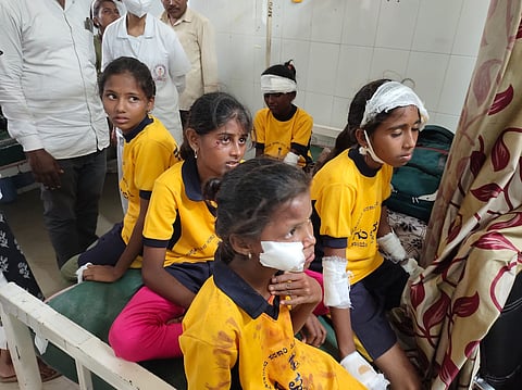 auto accident koppal school sutents injuri