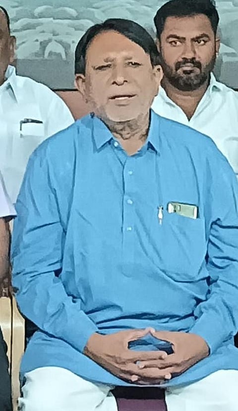 04 YERRISWAMY 01