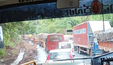 06 ylp 02 (traffic)