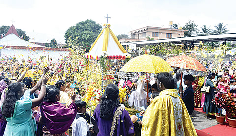 ಸಂತ ಅಂತೋಣಿ ಚರ್ಚ್‌ನಲ್ಲಿ ಮರಿಯಮ್ಮ ಜನ್ಮ ದಿನೋತ್ಸವ