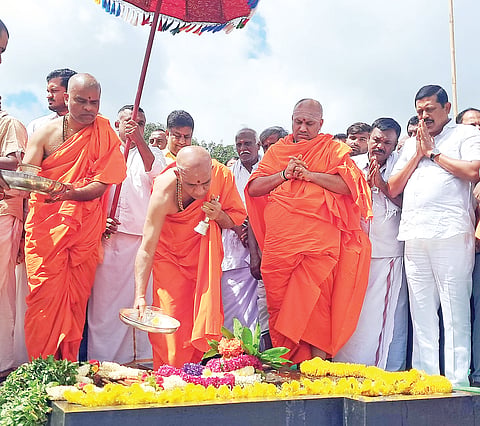 ಕಬ್ಬಳಿ ಶ್ರೀ ಬಸವೇಶ್ವರಸ್ವಾಮಿ ಸನ್ನಿಧಿಯಲ್ಲಿ ಅಧಿಷ್ಠಾನ ಪೂಜೆ
