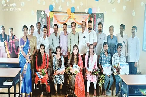 13-byakodu-photo-college