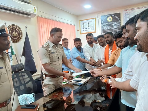 ಆರ್‌ಎಸ್‌ಎಸ್ ವಿುದ್ಧ ಅವಹೇಳನಕಾರಿ ಘೋಷಣೆ:ಮುಸ್ಲಿಂ ಯುವಕರ ಬಂಧನಕ್ಕೆ ಒತ್ತಾಯ