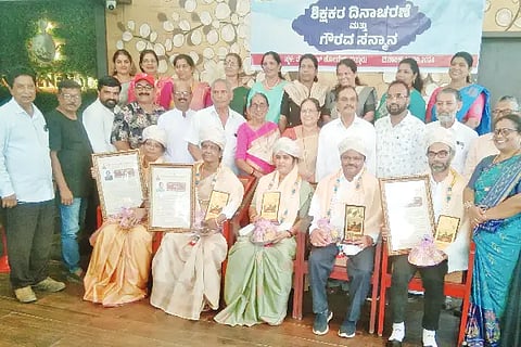 16-Teacher's Day