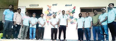 WALL WRITING