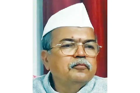 2 BANAKAR