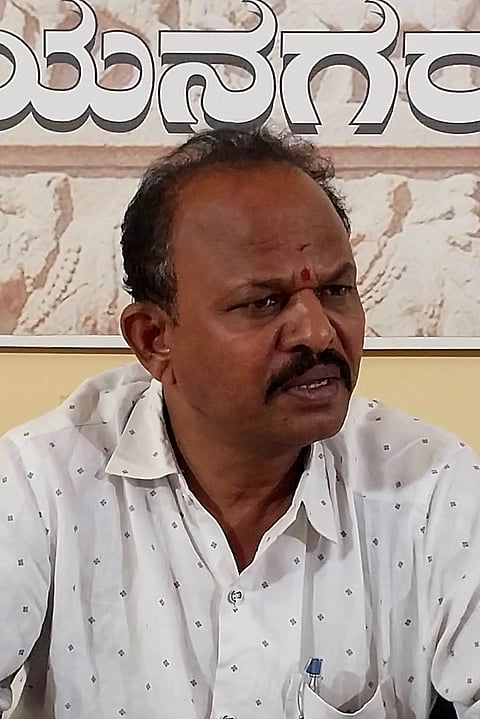 20 MANJU 04