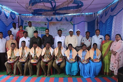 zp ceo koppal rahula ratnam pandey swach bharat