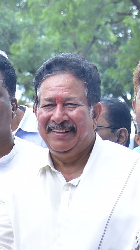 24 MANJU 04