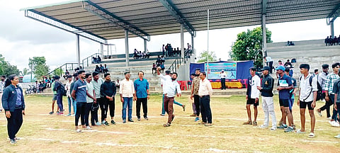 ಪಾಲಕರು ಮಕ್ಕಳಲ್ಲಿ ಕ್ರೀಡಾ ಆಸಕ್ತಿ ಮೂಡಿಸಲಿ