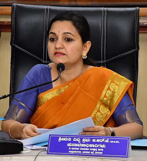 26 vikram 7 (Divya prabhu)