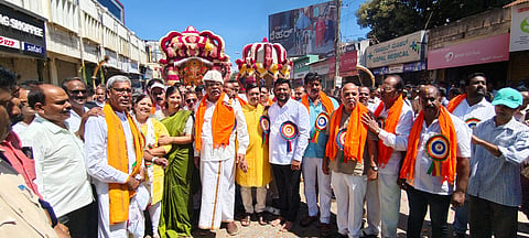 ಅದ್ದೂರಿ ಮೆರವಣಿಗೆ ಮೂಲಕ ಗಣೇಶ ಮೂರ್ತಿ ವಿಸರ್ಜನೆ