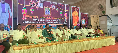 ಸಮಾಜಕ್ಕೆ ಆರ್ಯ ವೈಶ್ಯ ಜನರ ಕೊಡುಗೆ ಅಪಾರ: ಸಂಸದ
