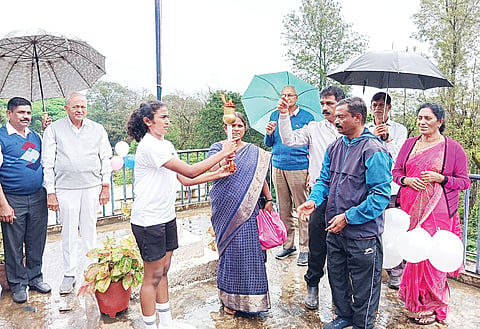 ಪ್ರತಿಭೆ ಹೊರಹೊಮ್ಮಲು ಕ್ರೀಡೆ ಸಹಕಾರಿ