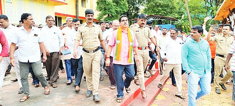 31hly1- BJP