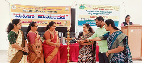 ಈಗಲೂ ಮಹಿಳೆಯರ ಮೇಲೆ ನಿರಂತರ ಶೋಷಣೆ:ರೂಪಾ ಹಾಸನ ಕಳವಳ