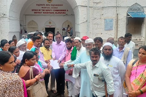 ANGANAWADI PROTEST