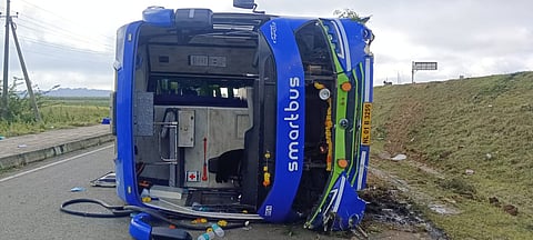 Bus palti Varadahalli